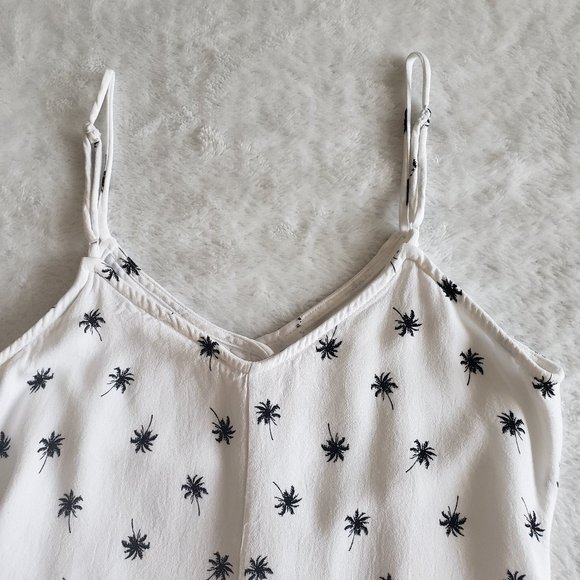 ILLA  ILLA  Front Button Coconut Print Spaghetti Strap White Romper SZ S - Picture 13 of 16